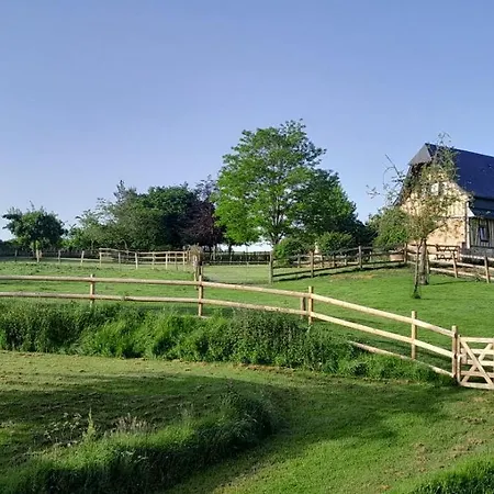 Сasa de vacaciones Le Pressoir, A Characterful In Normandy *